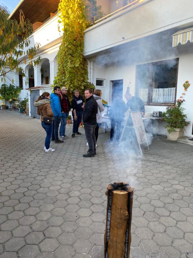 Hotel Andreashof Moerbisch Mörbisch am See Esterno foto
